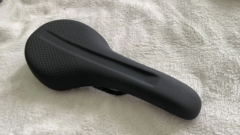 Van Rysel Sport 900 / nové sedlo