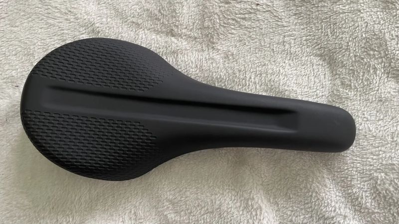 Van Rysel Sport 900 / nové sedlo