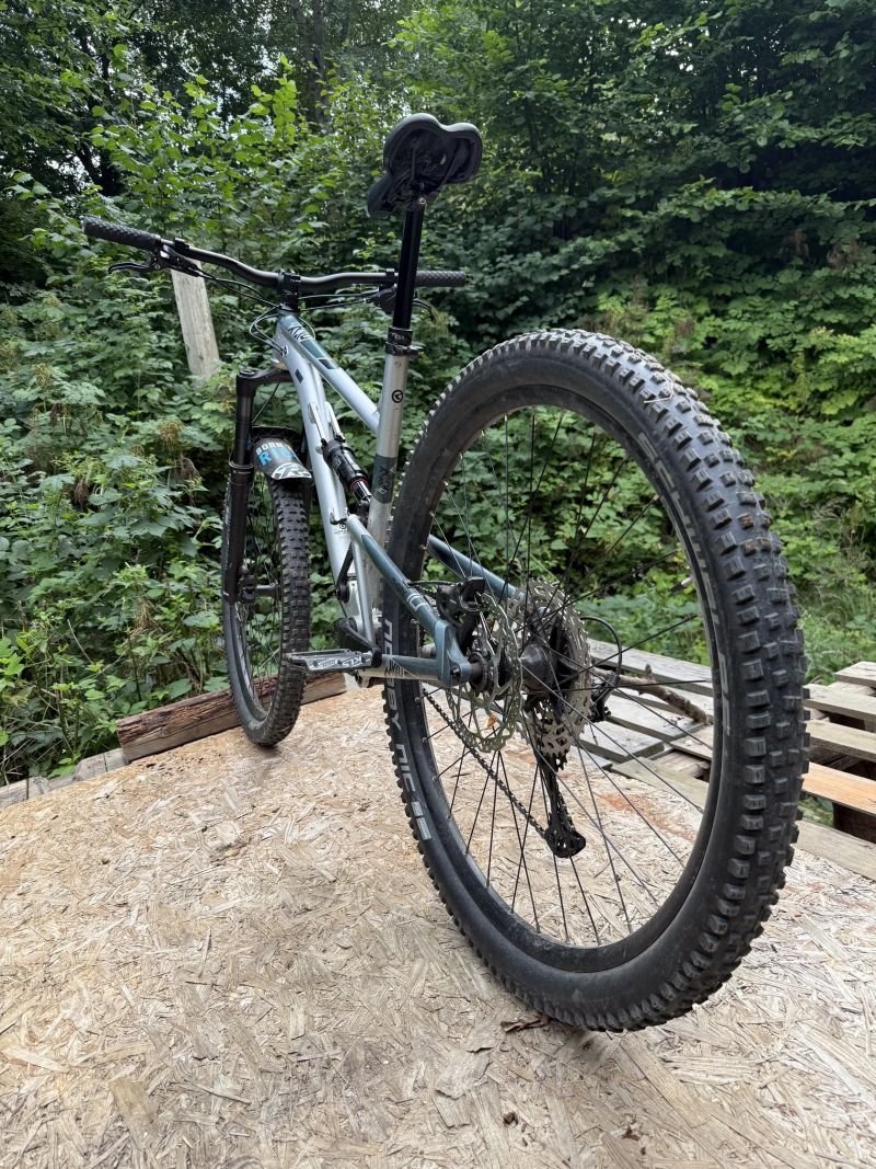 KELLYS Thorx 10 2024