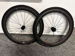 Prodám zapletená kola Reserve Wheels RSVr 40/44, 700c
