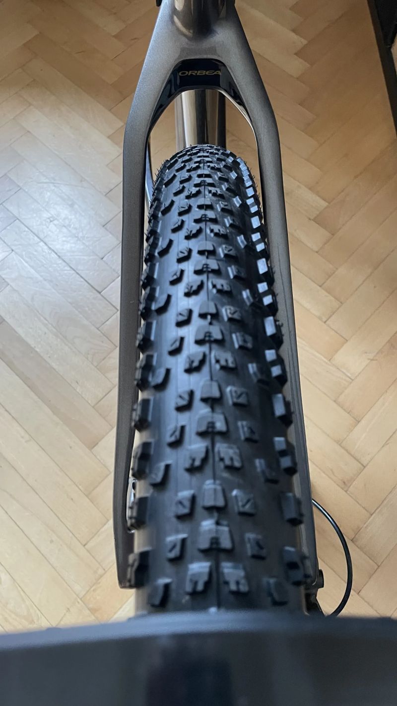 Orbea Alma carbon Anthracite / vel.M / Shimano XT 1x12