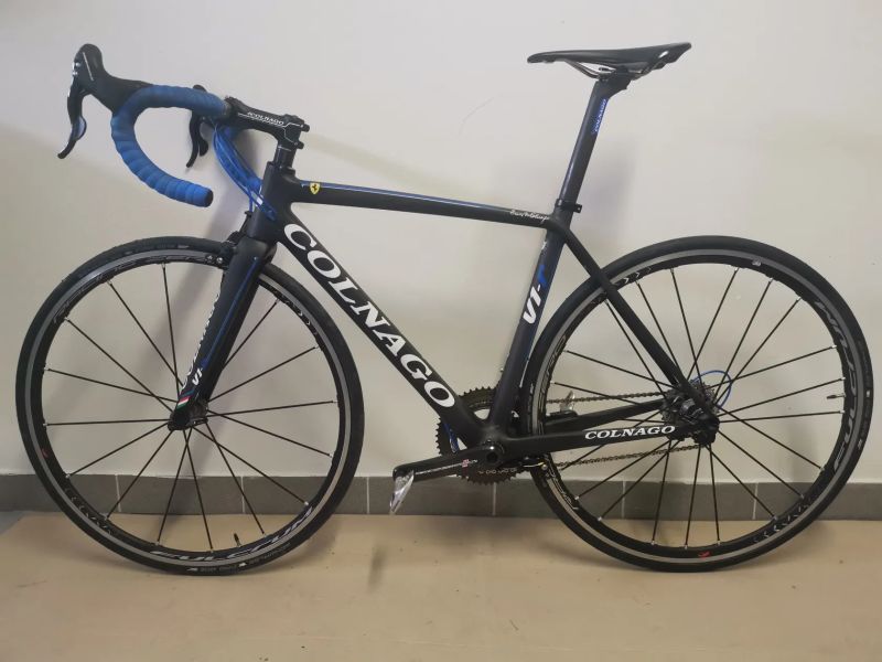 Colnago V1-R Ferrari Edition