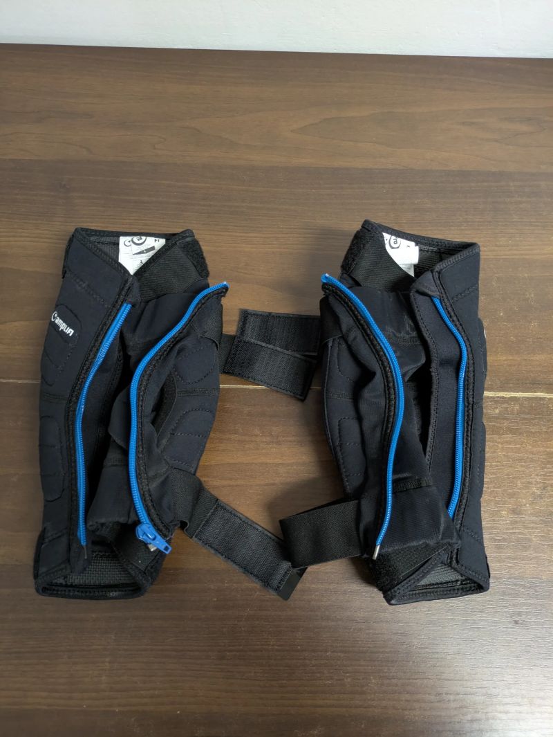 AMPLIFI Havok Knee zip chrániče kolen, černá L