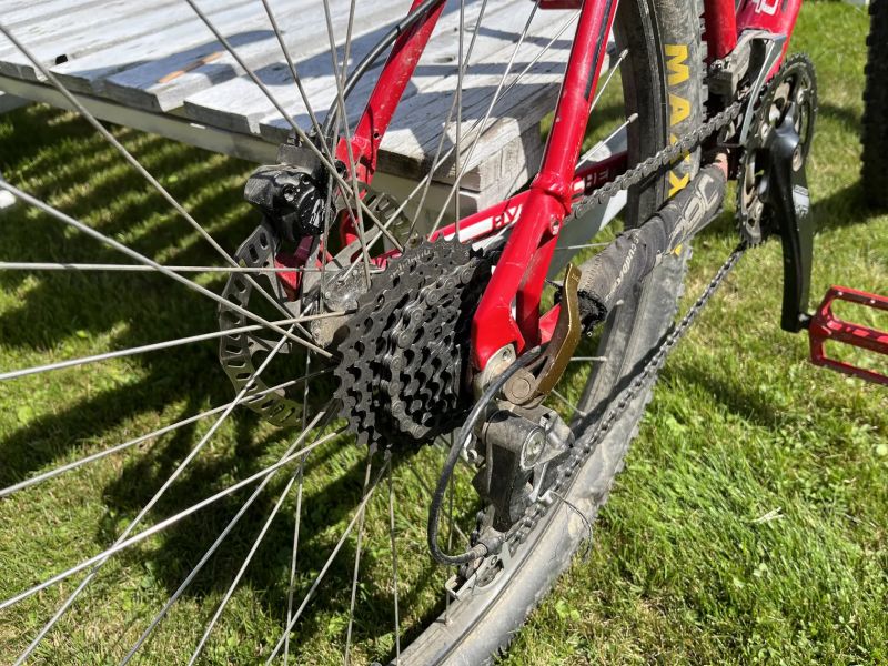 GT Avalanche XL, 26"