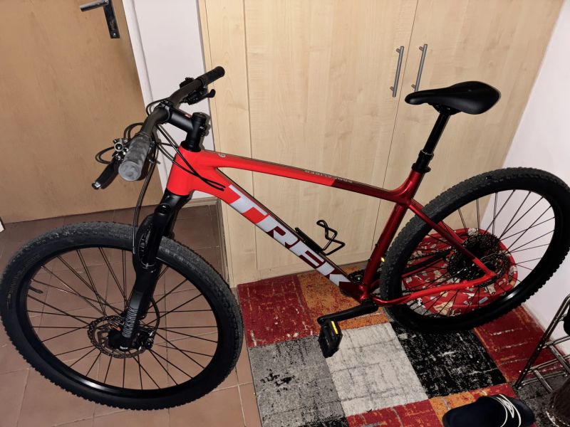 Trek Procaliber 6 Viper Red/Crimson