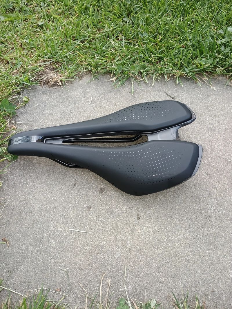Sedlo Giant