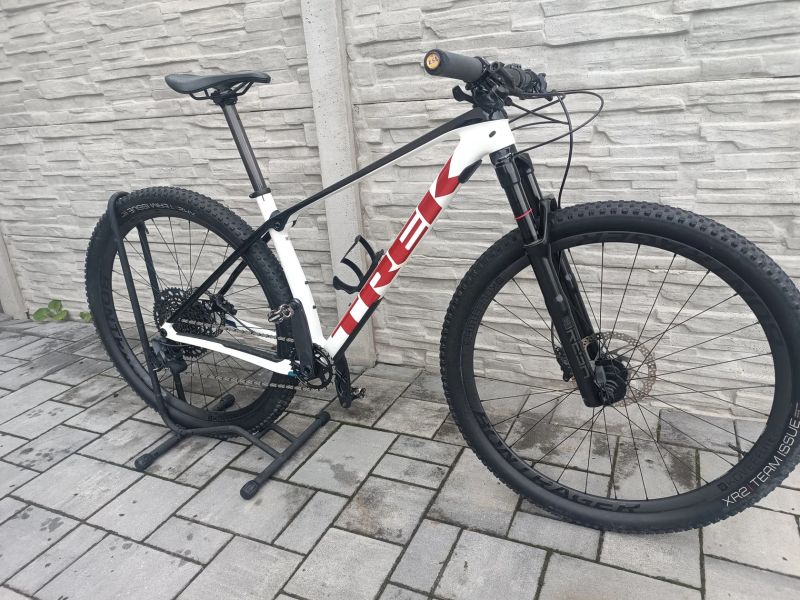 Trek procaliber 9.7. - karbonová kola 