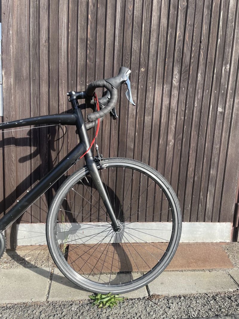 Silniční kolo Specialized