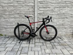 Giant defy - karbonová kola vittoria
