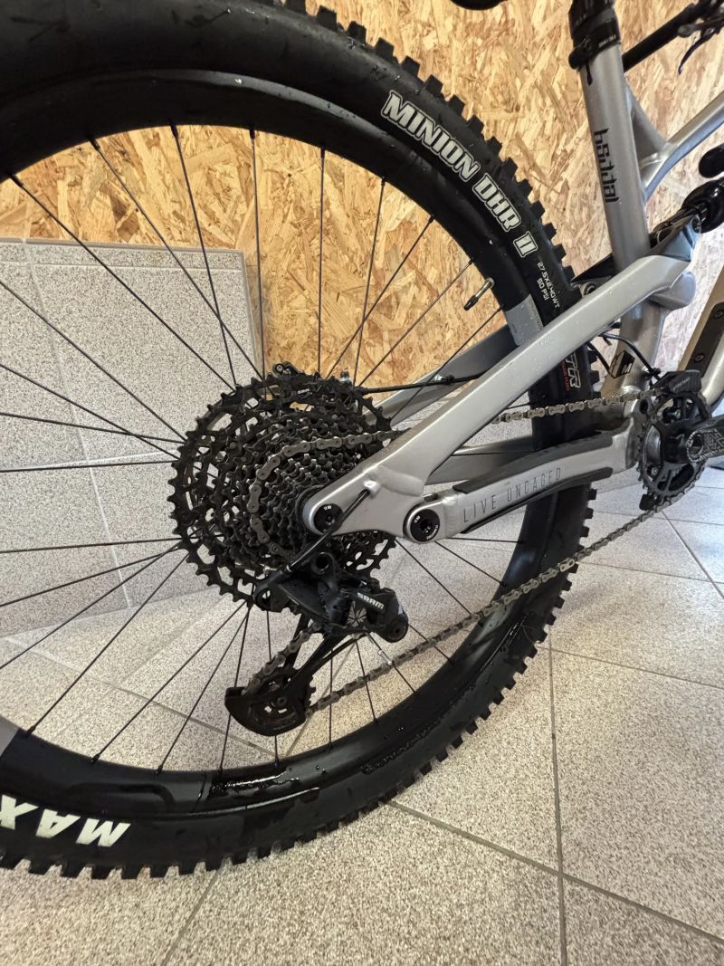 YT Jeffsy Core 2 27,5