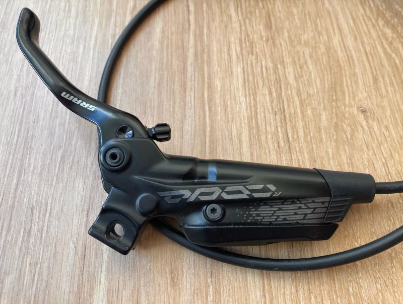 Sram Code R kompletní brzdy