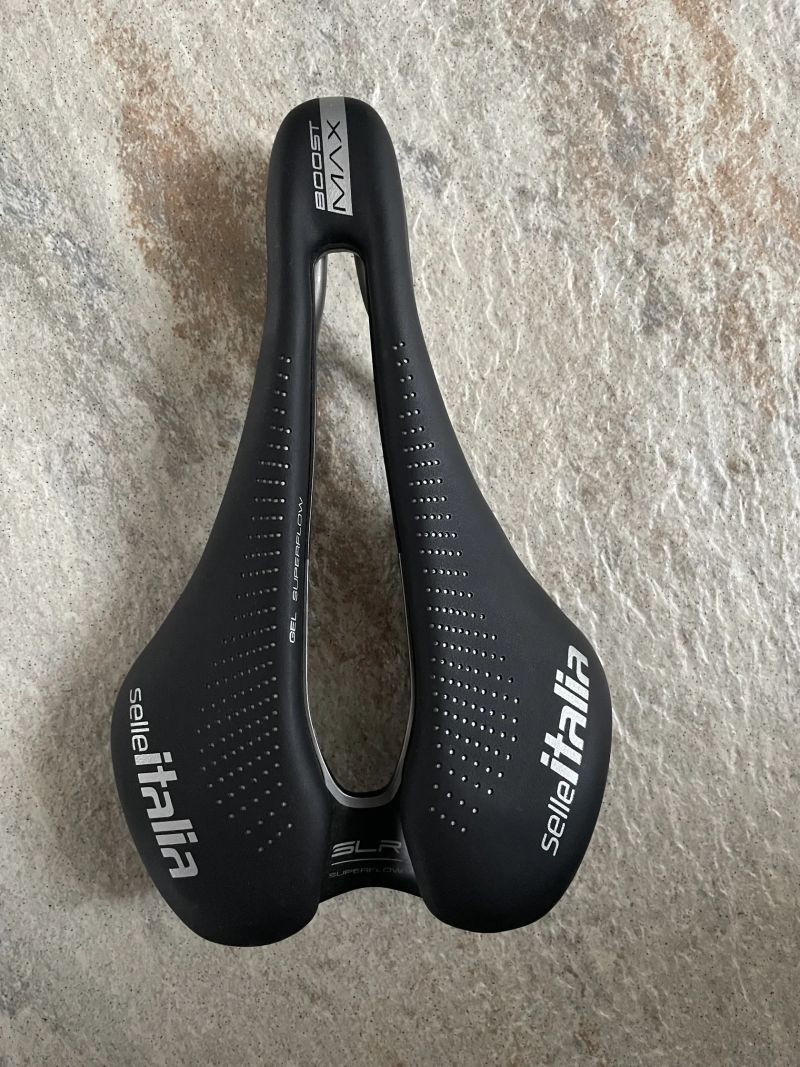 Prodám nové sedlo Selle Italia SLR gel Superflow Boost MAX