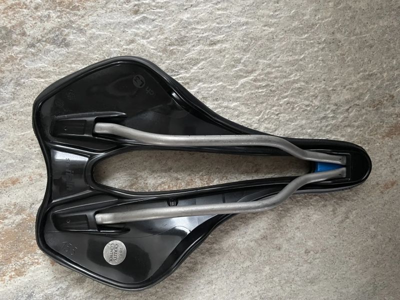 Prodám nové sedlo Selle Italia SLR gel Superflow Boost MAX