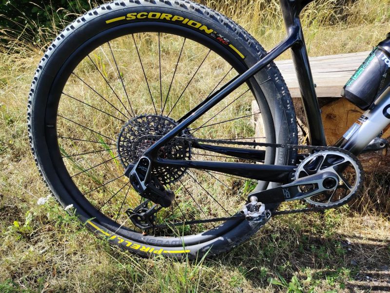 Cannondale scalpel ht carbon 1 