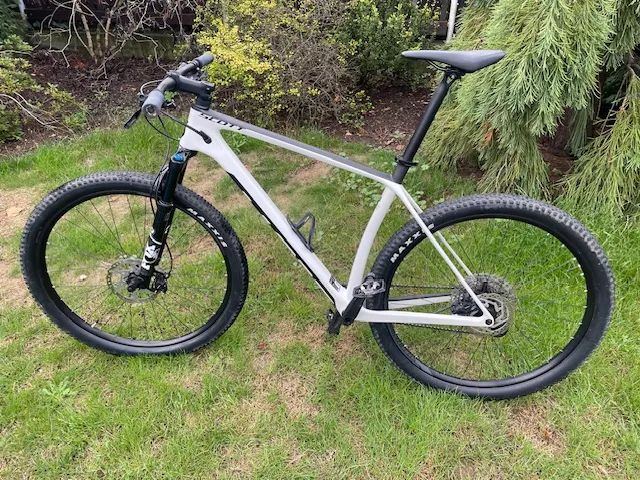 Scott Scale 930