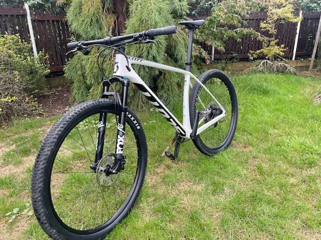 Scott Scale 930