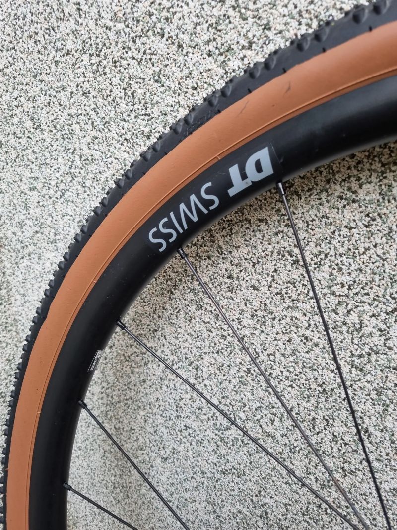Zapletená gravel kola - DT Swiss Gravel LN