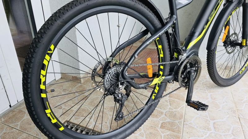 Horské elektrokolo Lectron Esconder MDX M400 | Rám 18” | Najeto jen 344 km | TOP STAV