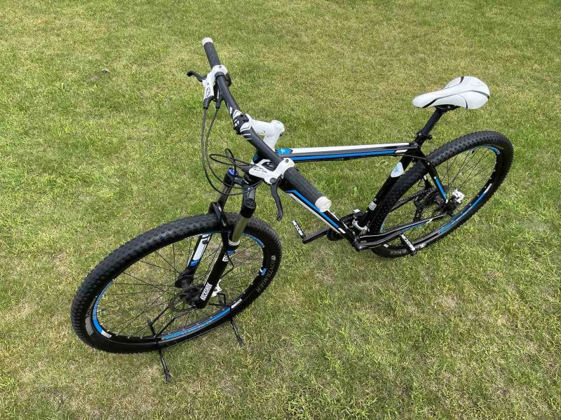 Trek Cobia