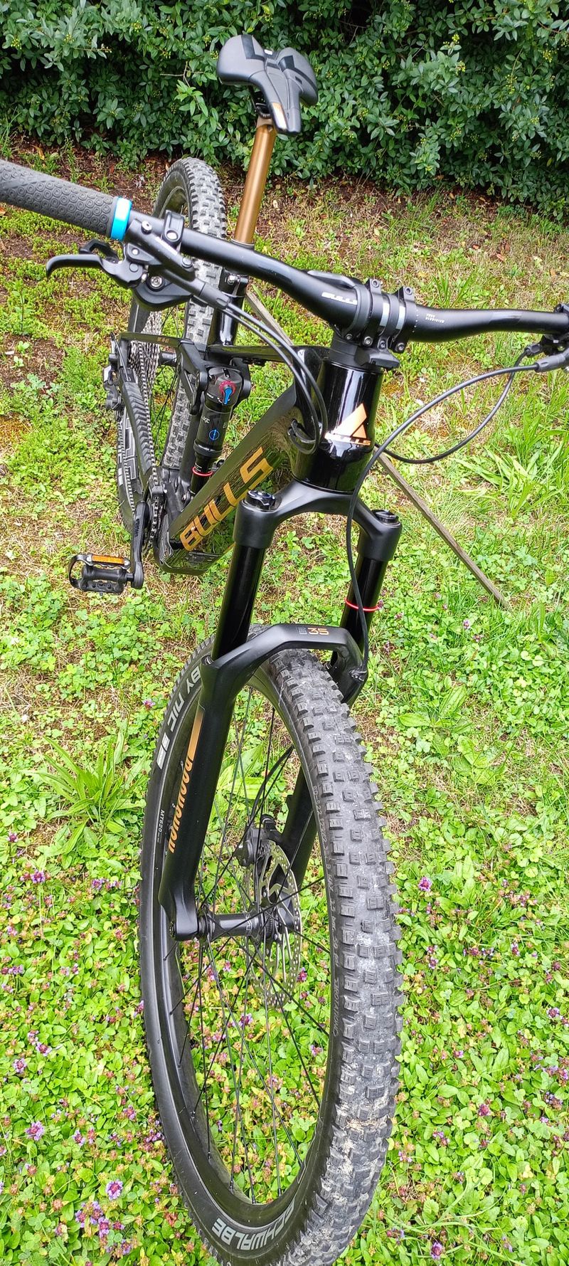 29" elektrokolo BULLS Sonic EVO AM-SL 1 - karbon