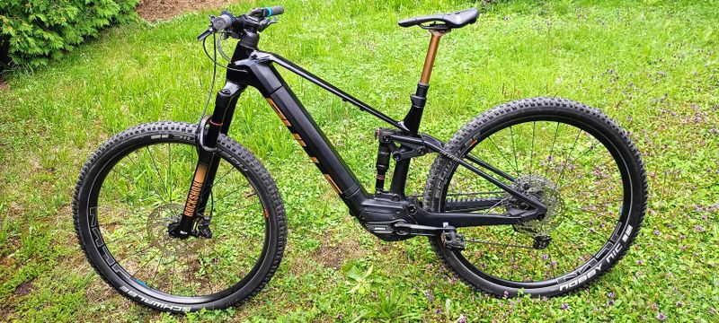 29" elektrokolo BULLS Sonic EVO AM-SL 1 - karbon