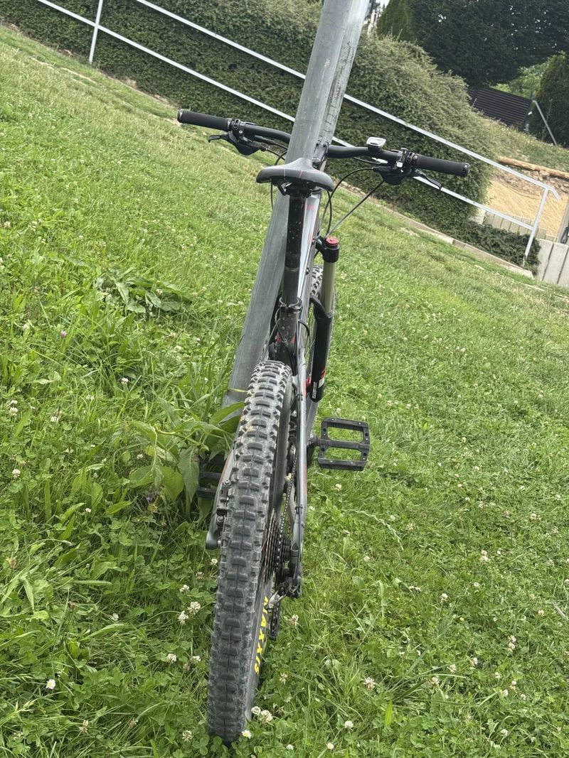 Corratec Opiate FY – celoodpružené MTB 