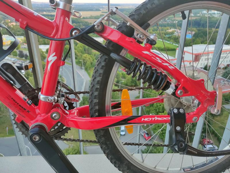 Dětské kolo Specialized Hotrock 24" celoodpružené