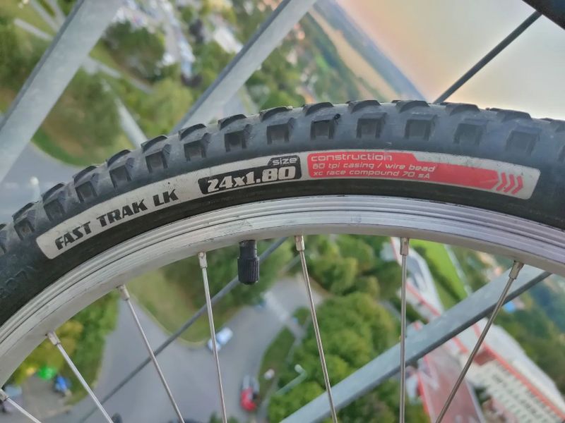 Dětské kolo Specialized Hotrock 24" celoodpružené