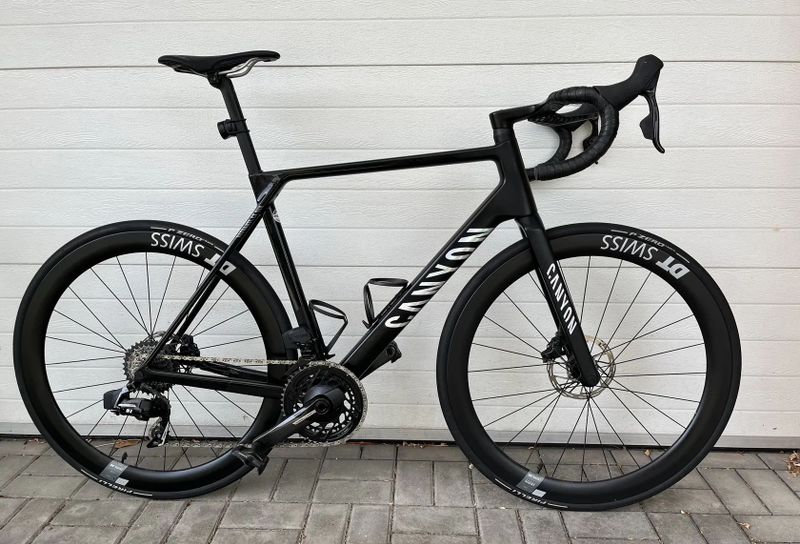 Canyon Ultimate CF SLX -SRAM Force eTap AXS (2×12) 