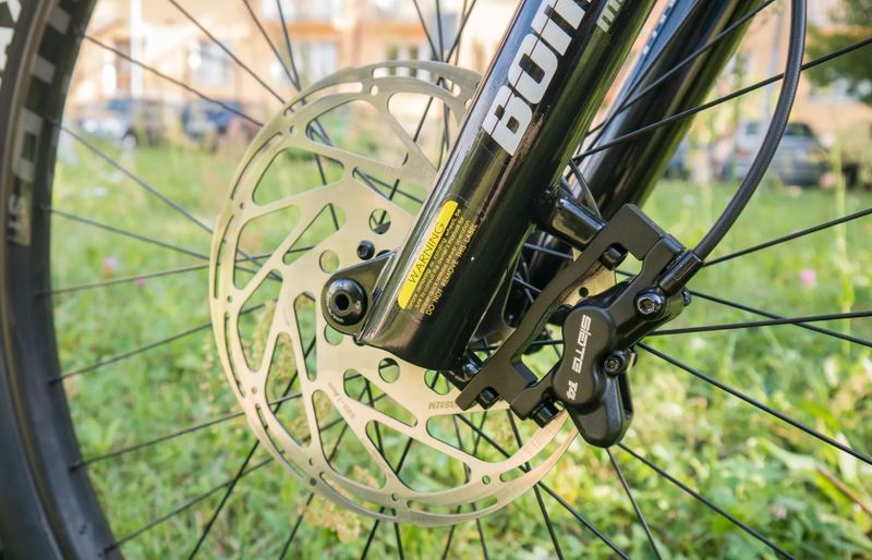 2024 ZÁNOVNÍ GT SENSOR CARBON ELITE V ZÁRUCE