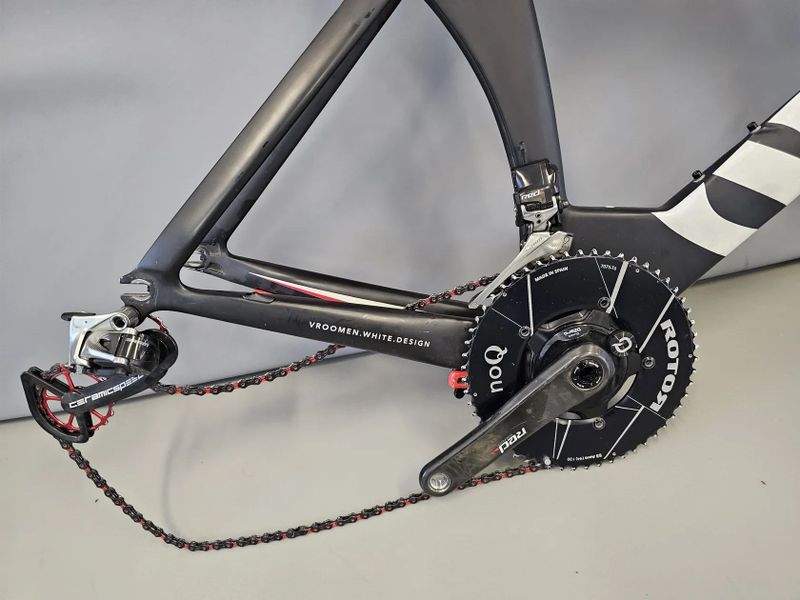 Časovkársky bike Cervelo P5 six, veľ. M/54, sada Sram Red eTap, wattmeter