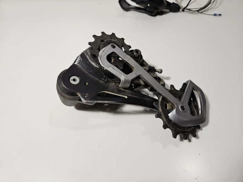 12 rychlostní přehazovačka Sram GX, včetně řazení Sram GX