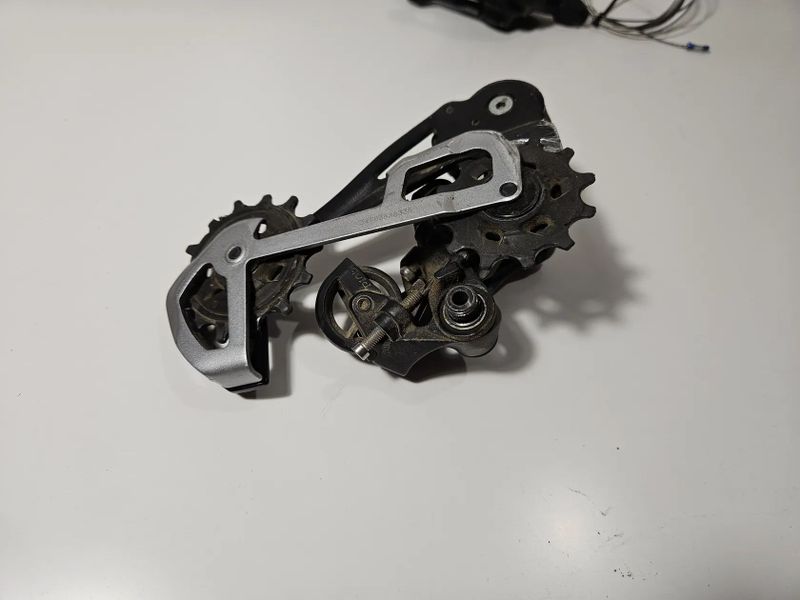 12 rychlostní přehazovačka Sram GX, včetně řazení Sram GX