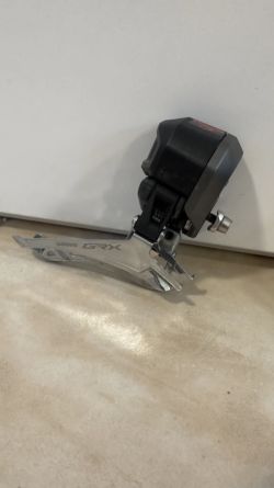 Presmykač GRX RX 815
