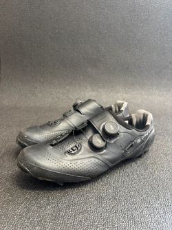 Shimano S‑Phyre XC903 - vel. 45 - použité 