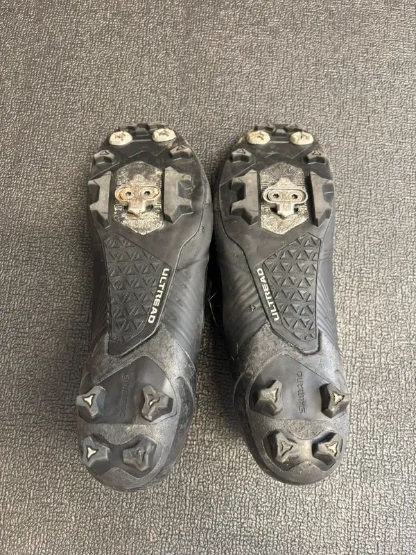 Shimano S‑Phyre XC903 - vel. 45 - použité 