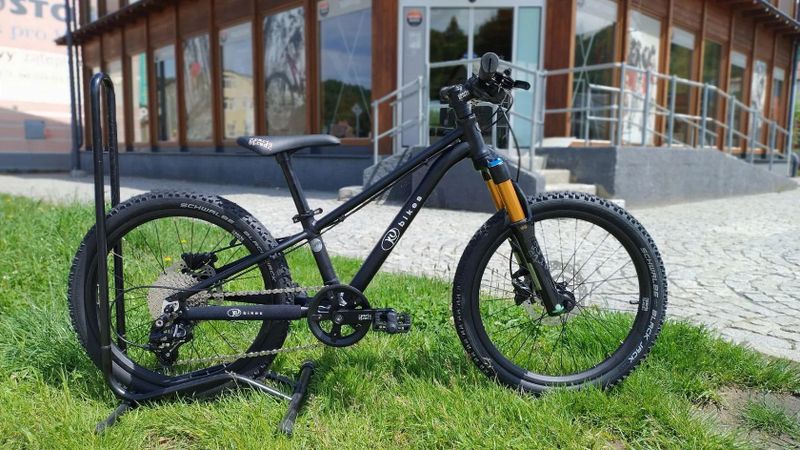KUbikes 20S MTB Disc - černé - NOVÉ