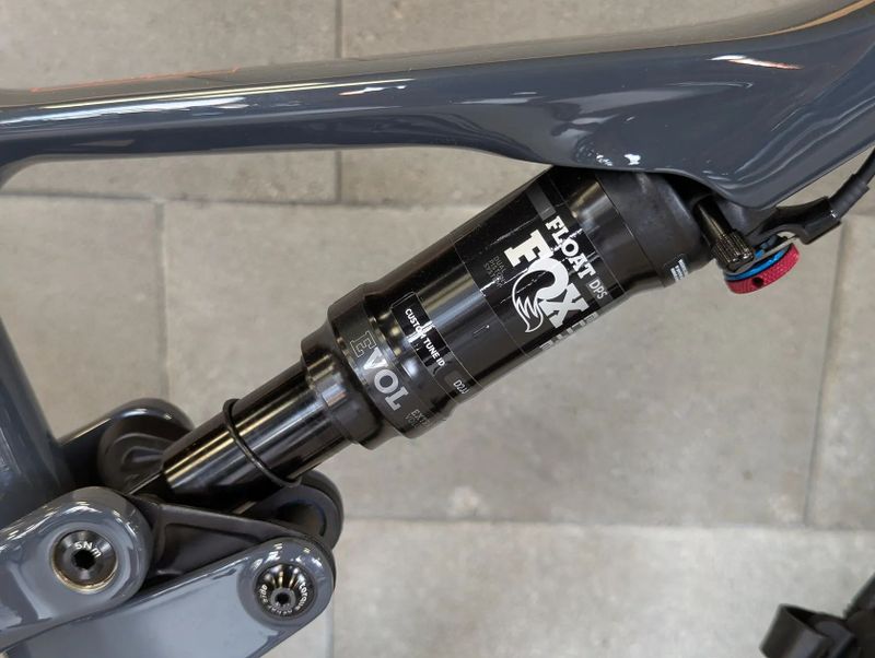 Cannondale Scalpel Carbon 3, velikost M, AXS XX1 Reverb, karbonová kola, řídítka kliky,... 
