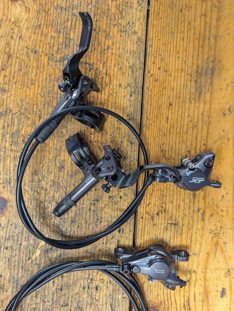 brzdy Shimano XT BL/BR-M8100