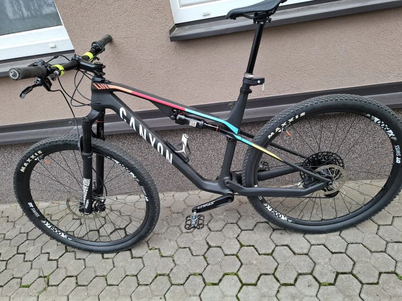 Prodám Canyon Lux CF 6.0