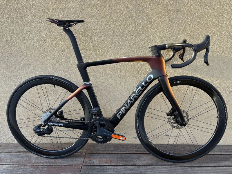 Pinarello Dogma F - 2025 / Campagnolo WRL