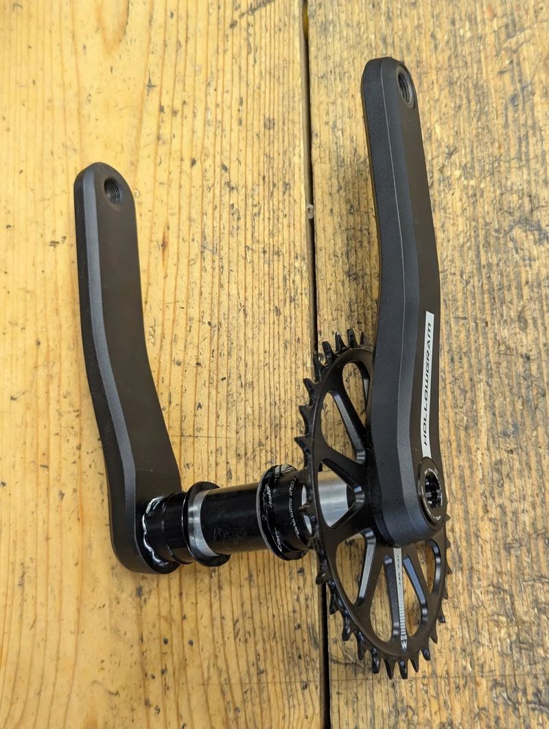 kliky Cannondale Hollowgram 175 mm BB30 MTB, včetně převodníku 34z, osy a podložek