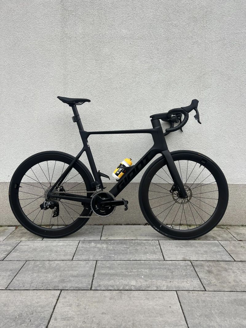 Giant Propel Advanced Pro 1 – Carbon Black, vel. L Sram Rival AXS