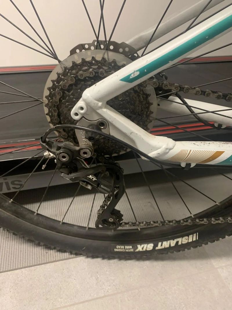 Scott Scale 720