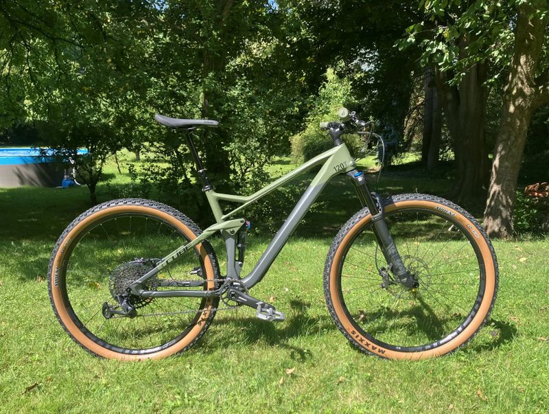 Cube Stereo 120 HPC TM29 carbon vel. L