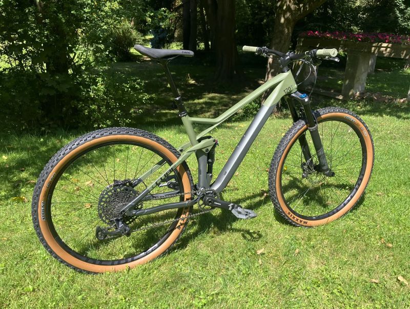 Cube Stereo 120 HPC TM29 carbon vel. L