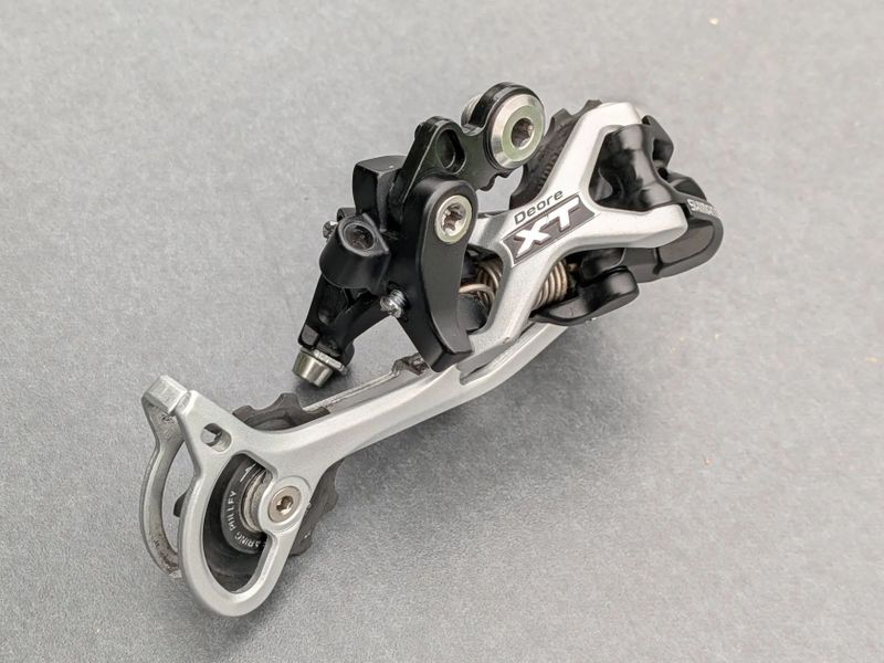 přehazovačka Shimano XT 9 rychlostí