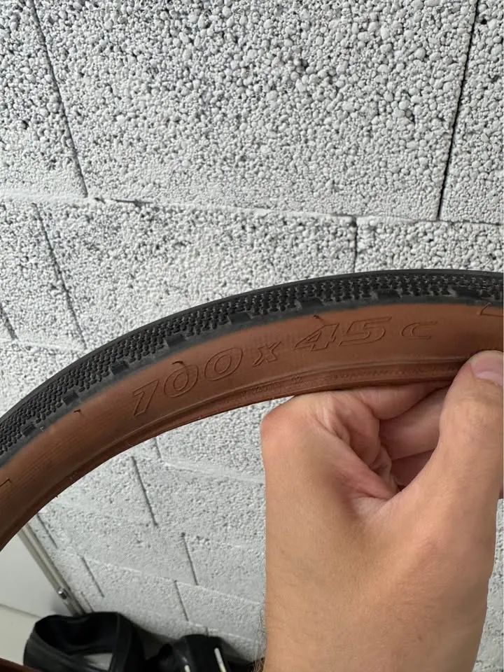 Pirelli Cinturato All Road 700x45C