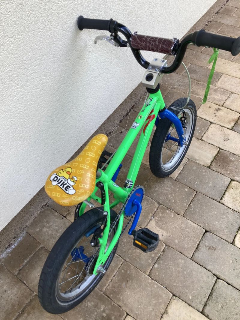 Dětské kolo Specialized 14