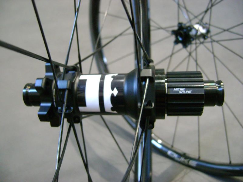 DUKE Crazy Jack carbon - DC / Trail